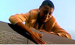 mon_at_the_wall_150